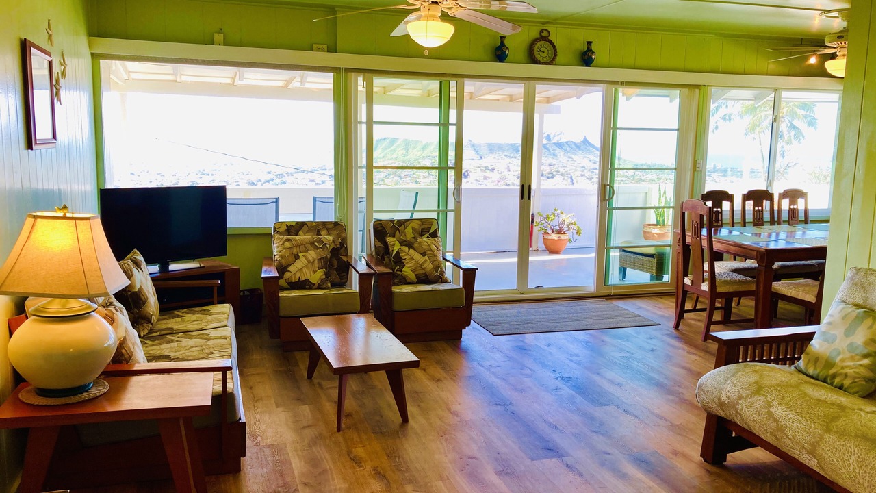 Photo of Livingroom in Kaimuki