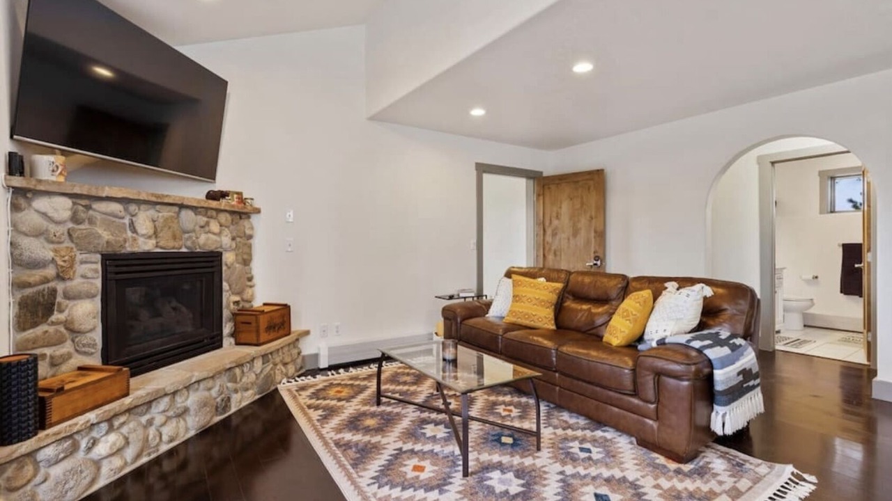 Photo of Livingroom in Breckenridge Heights