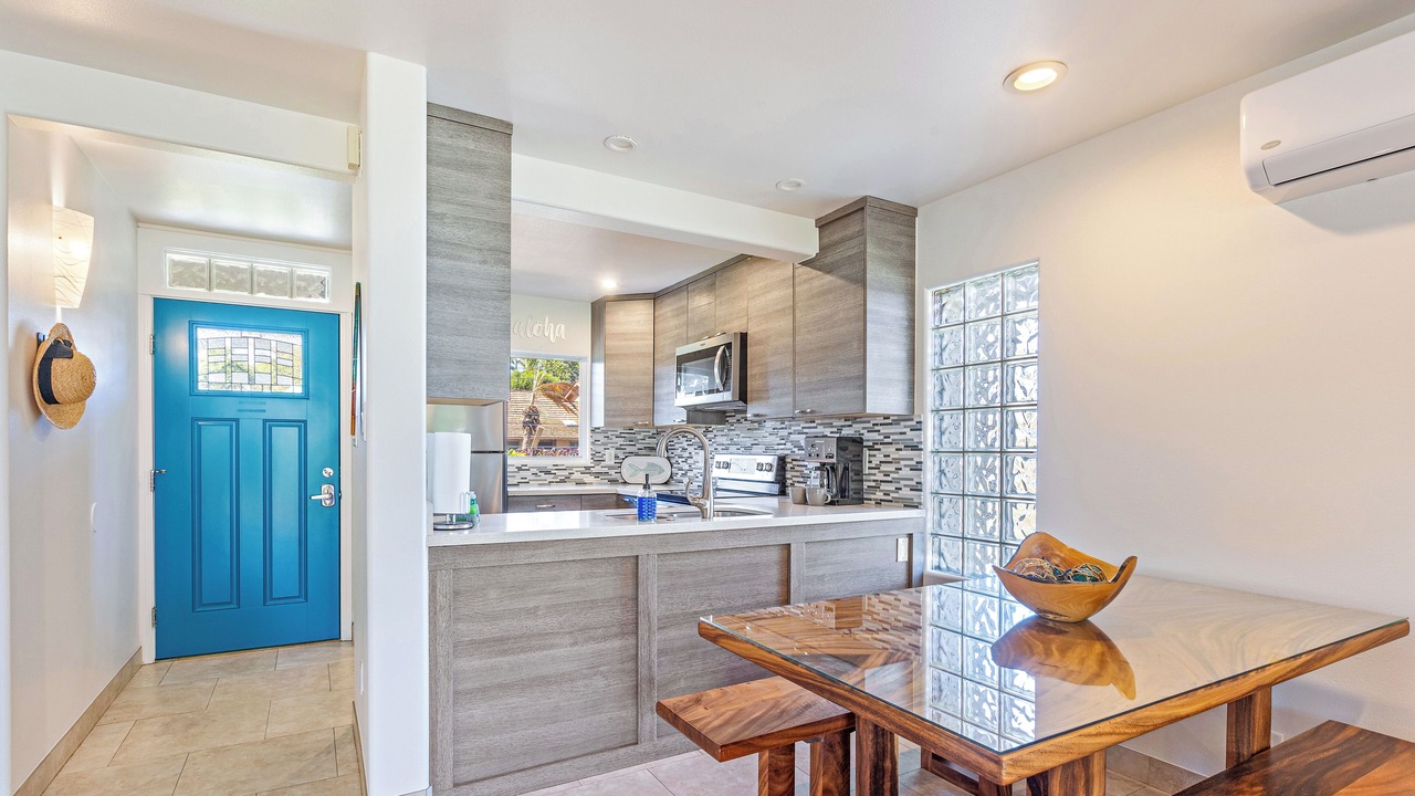 Photo of Kitchen in Historic Lahaina Front Street