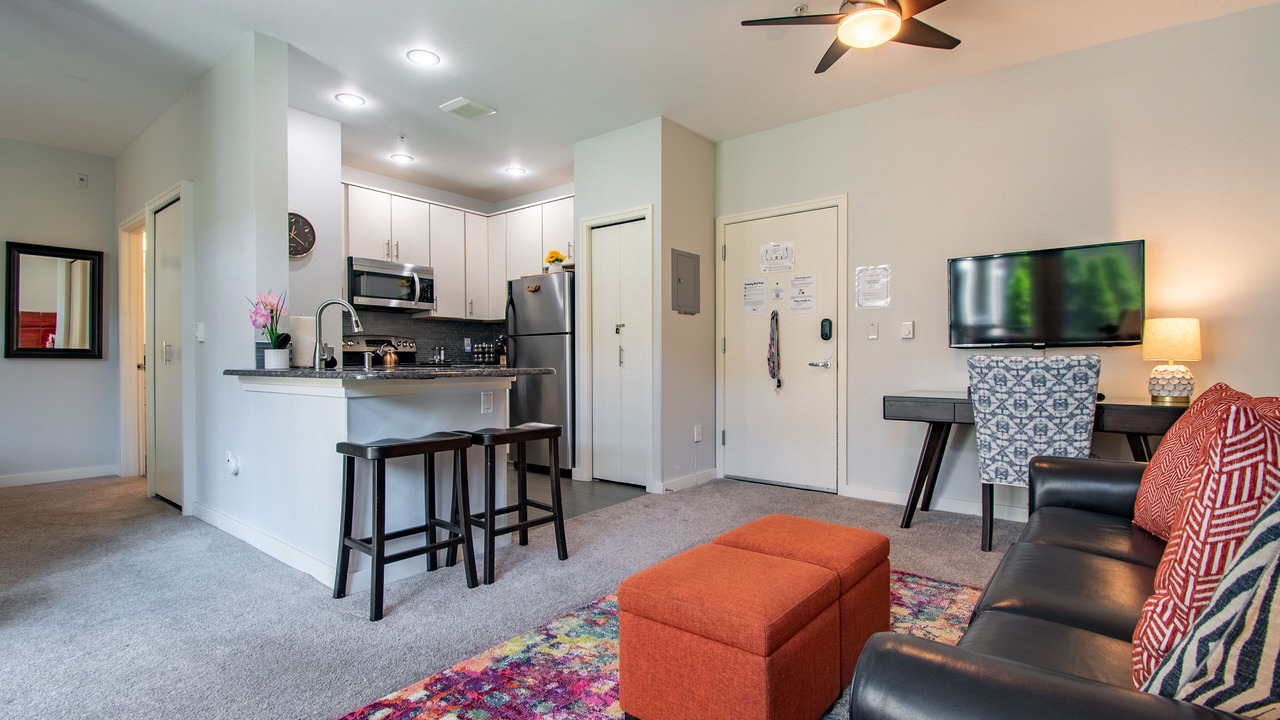 Photo of Livingroom in Belltown