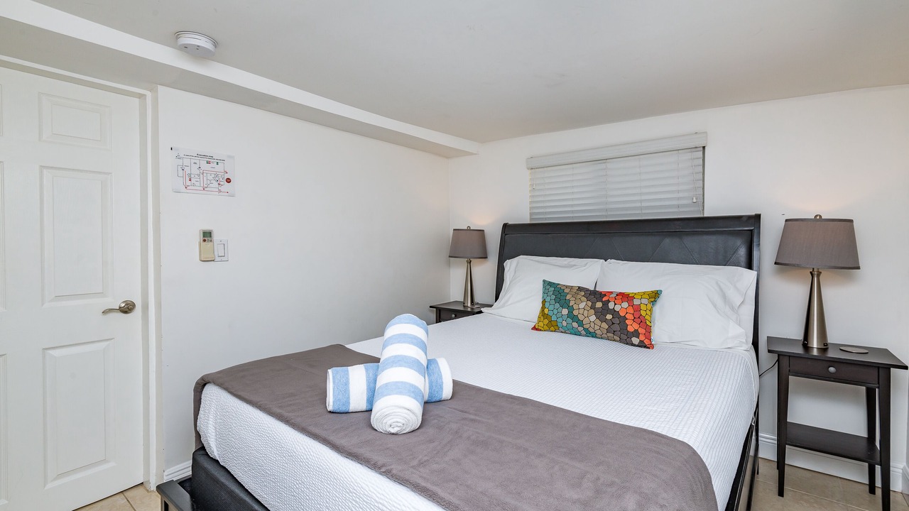 Photo of Bedroom in Poinsettia Heights