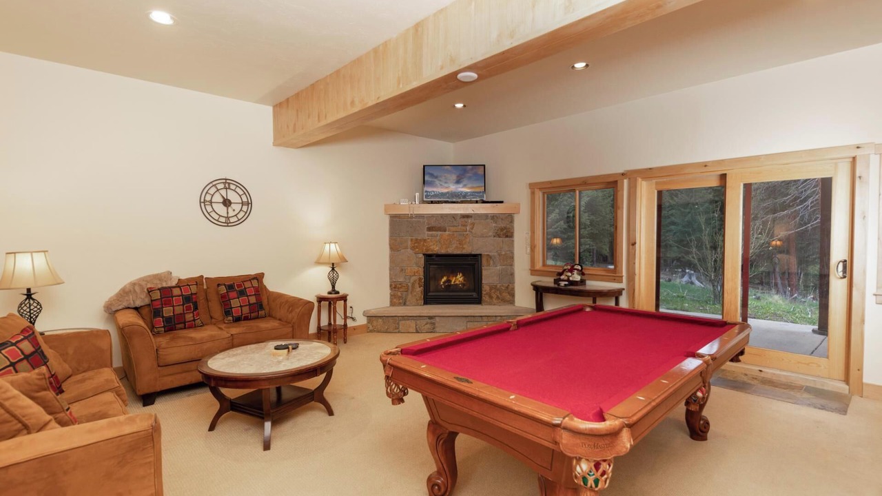 Photo of Bedroom in Blue River