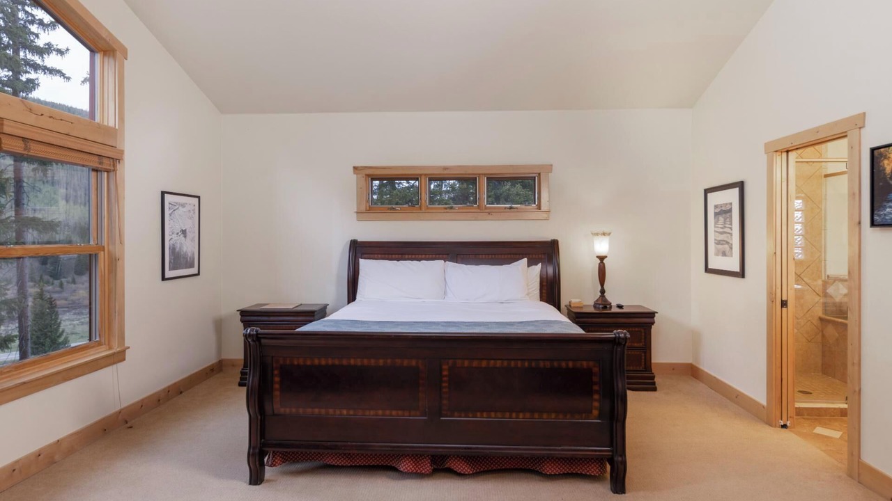 Photo of Bedroom in Blue River