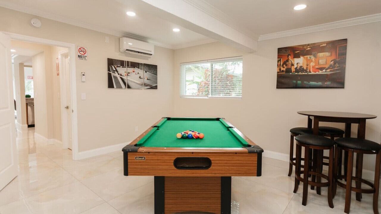Photo of Bedroom in South Lake
