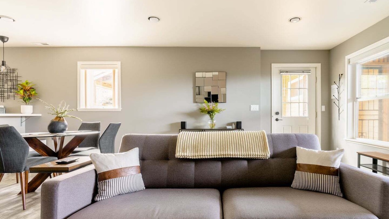 Photo of Bedroom in Leschi