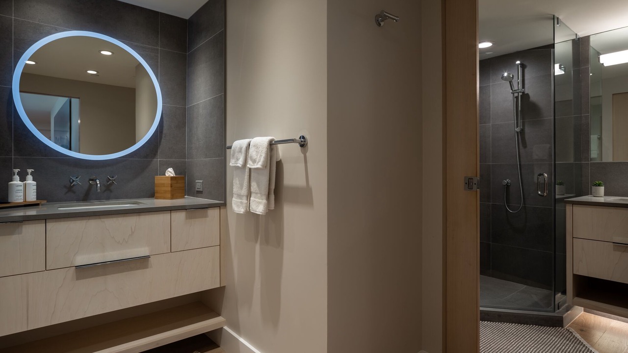Photo of Bathroom in Kaanapali