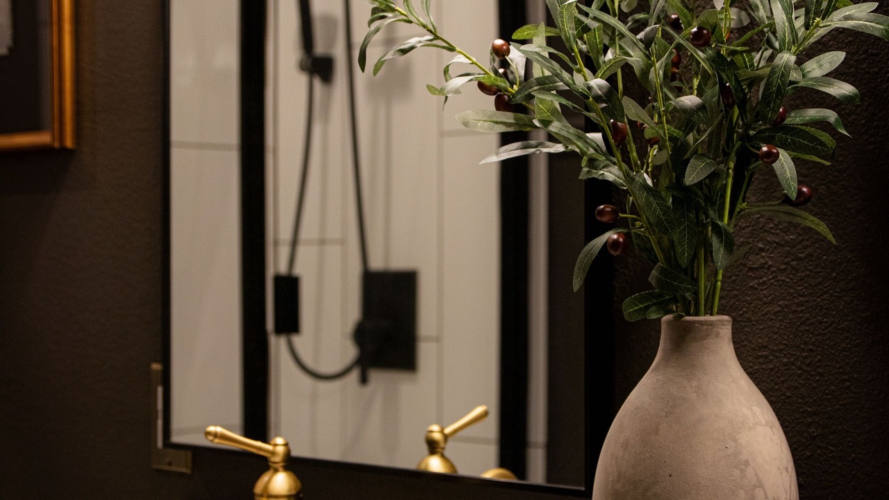 Photo of Bathroom in Government Hill