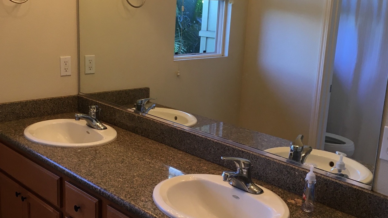 Photo of Bathroom in Waikoloa Village