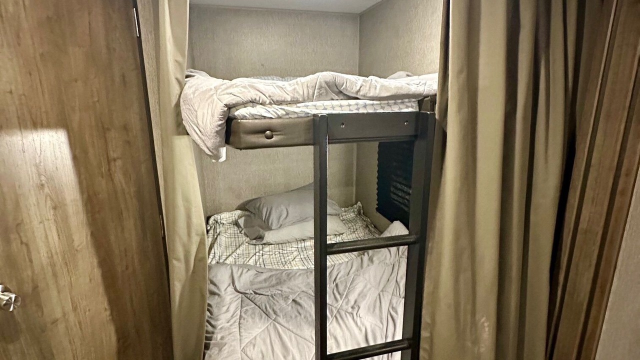 Photo of Bedroom in Mooresboro