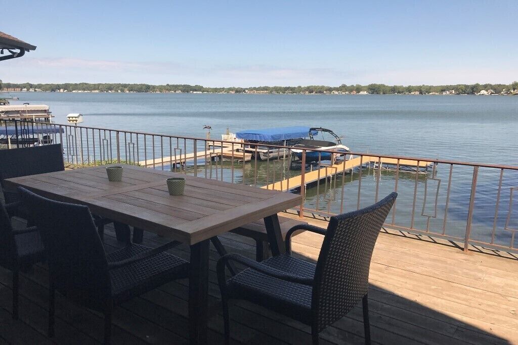 Photo of Outdoor in Paw Paw Lake
