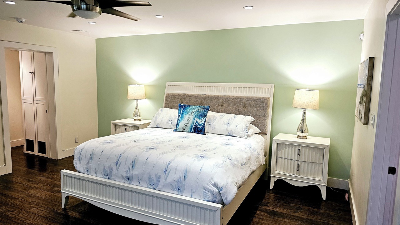 Photo of Bedroom in Garden Isles