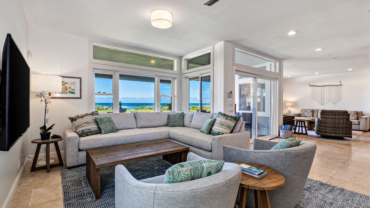 Photo of Livingroom in Mokuleia