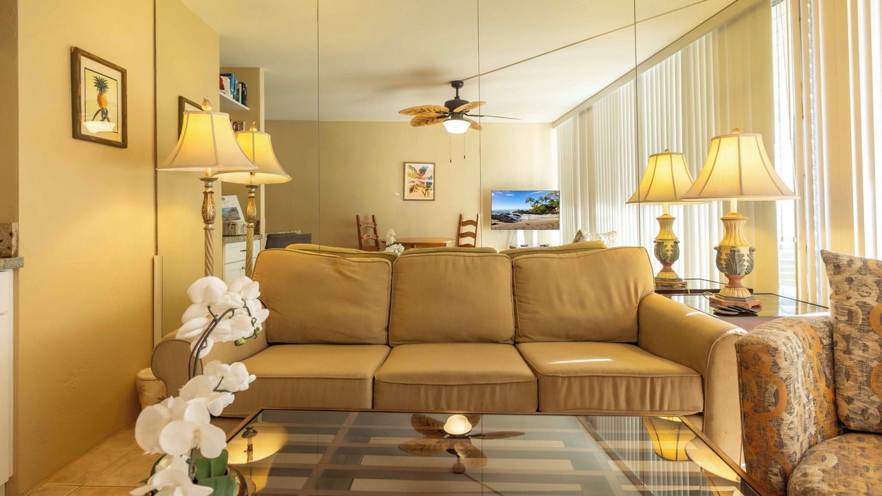Photo of Livingroom in Maalaea
