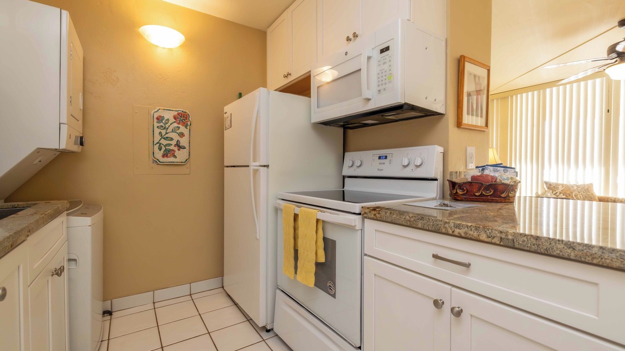 Photo of Kitchen in Maalaea