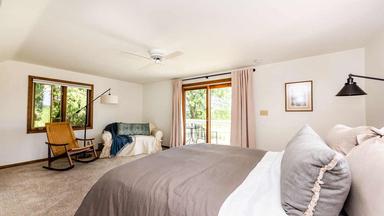 Photo of Bedroom in Baroda