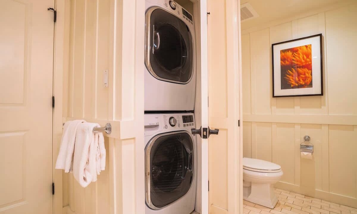Photo of Bathroom in Kahuku