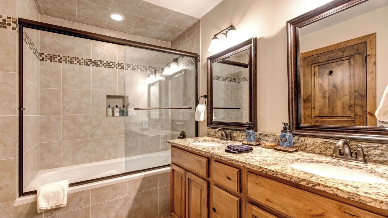 Photo of Bathroom in North Park City