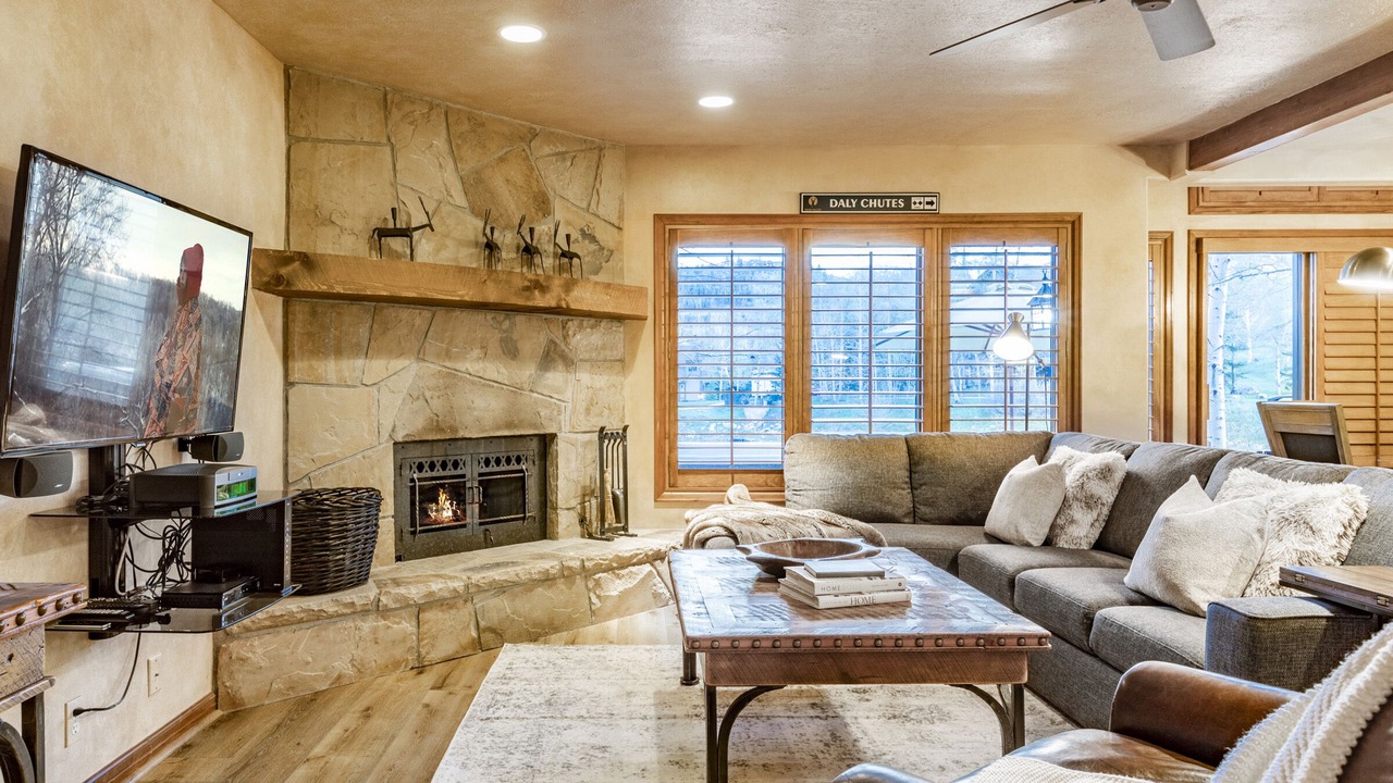 Photo of Livingroom in Deer Valley