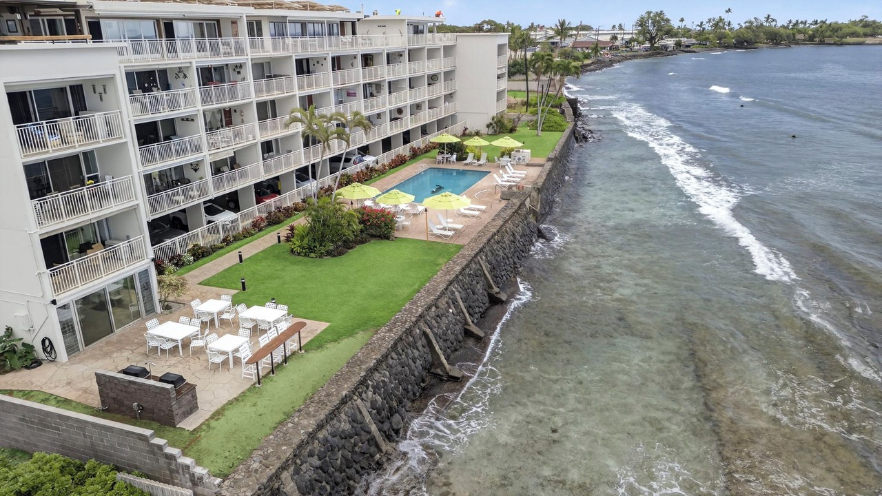 Photo of Outdoor in Historic Lahaina Front Street