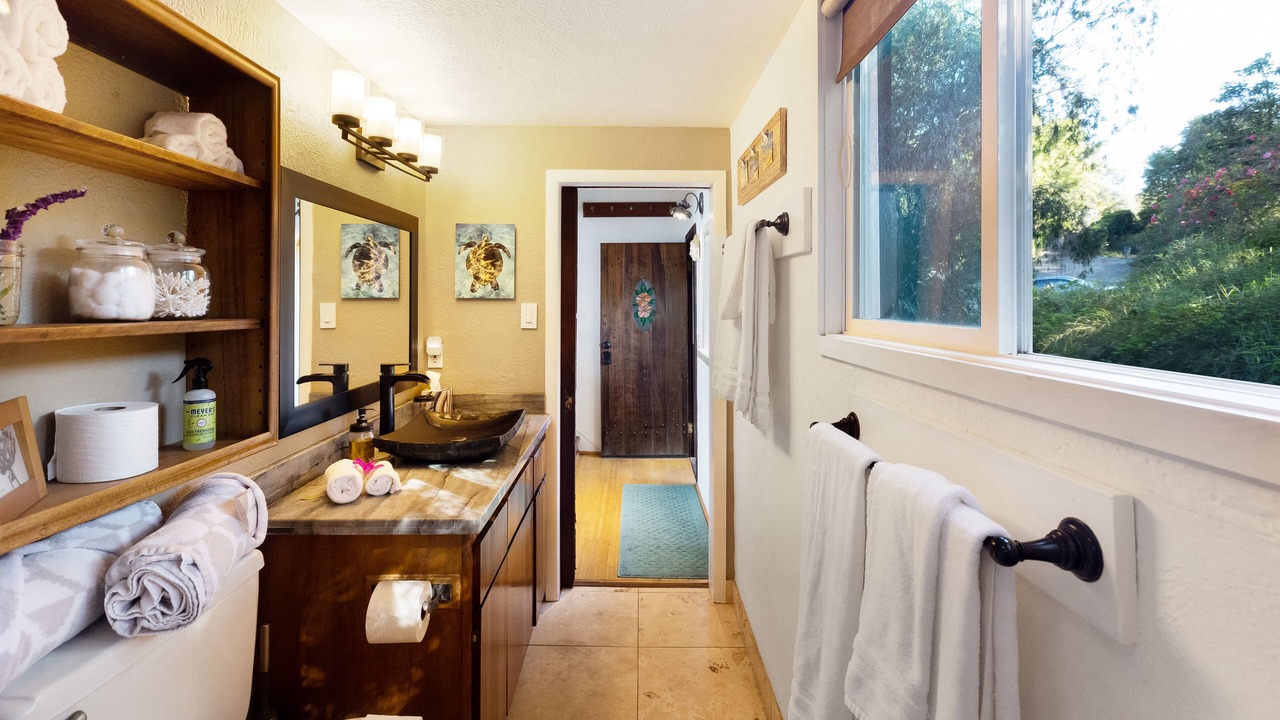 Photo of Bathroom in Makawao