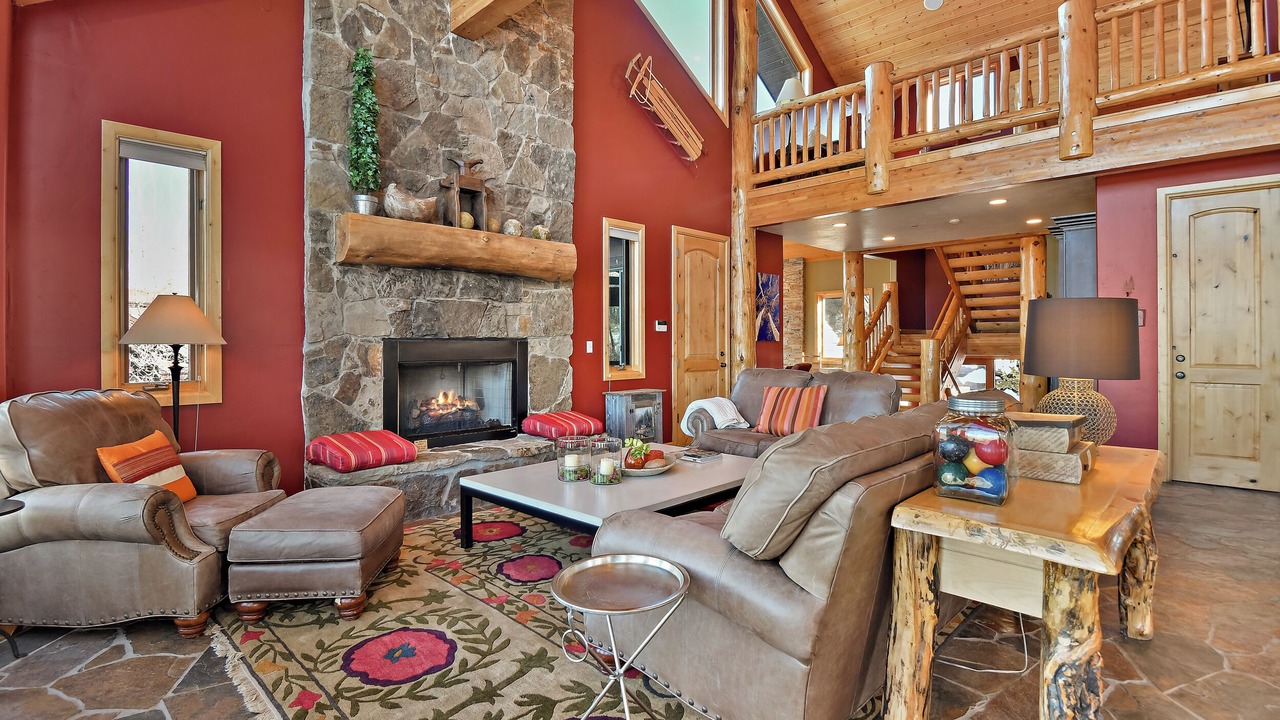 Photo of Livingroom in Deer Valley