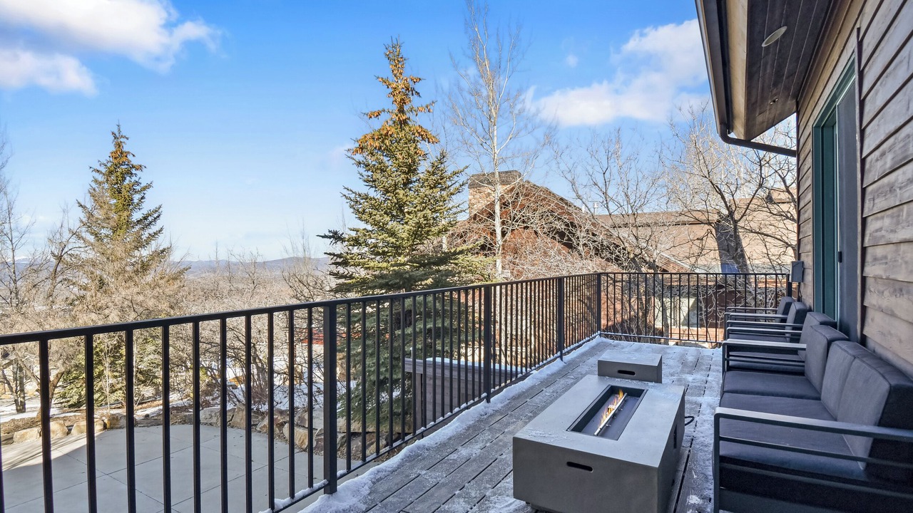 Photo of Patio Balcony in Deer Valley