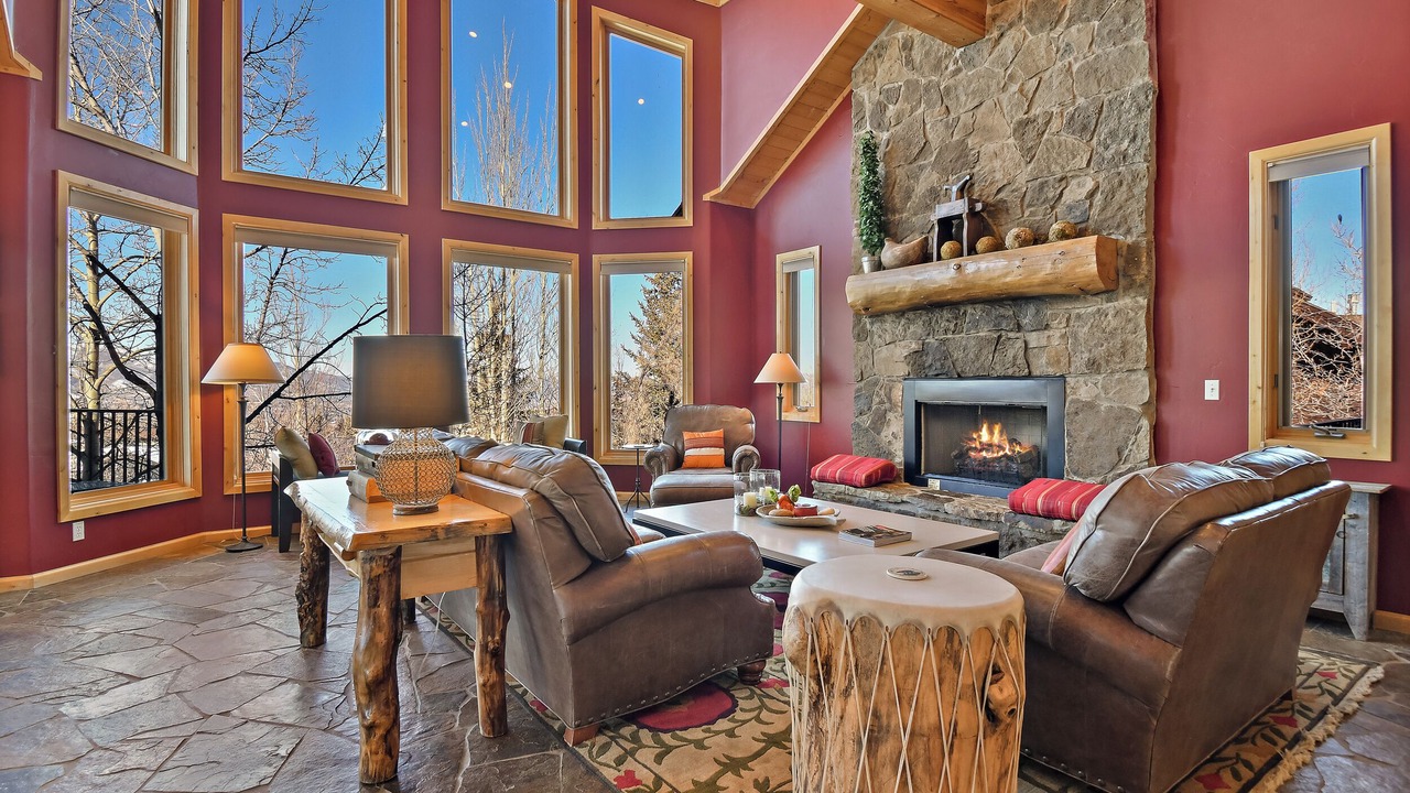 Photo of Livingroom in Deer Valley