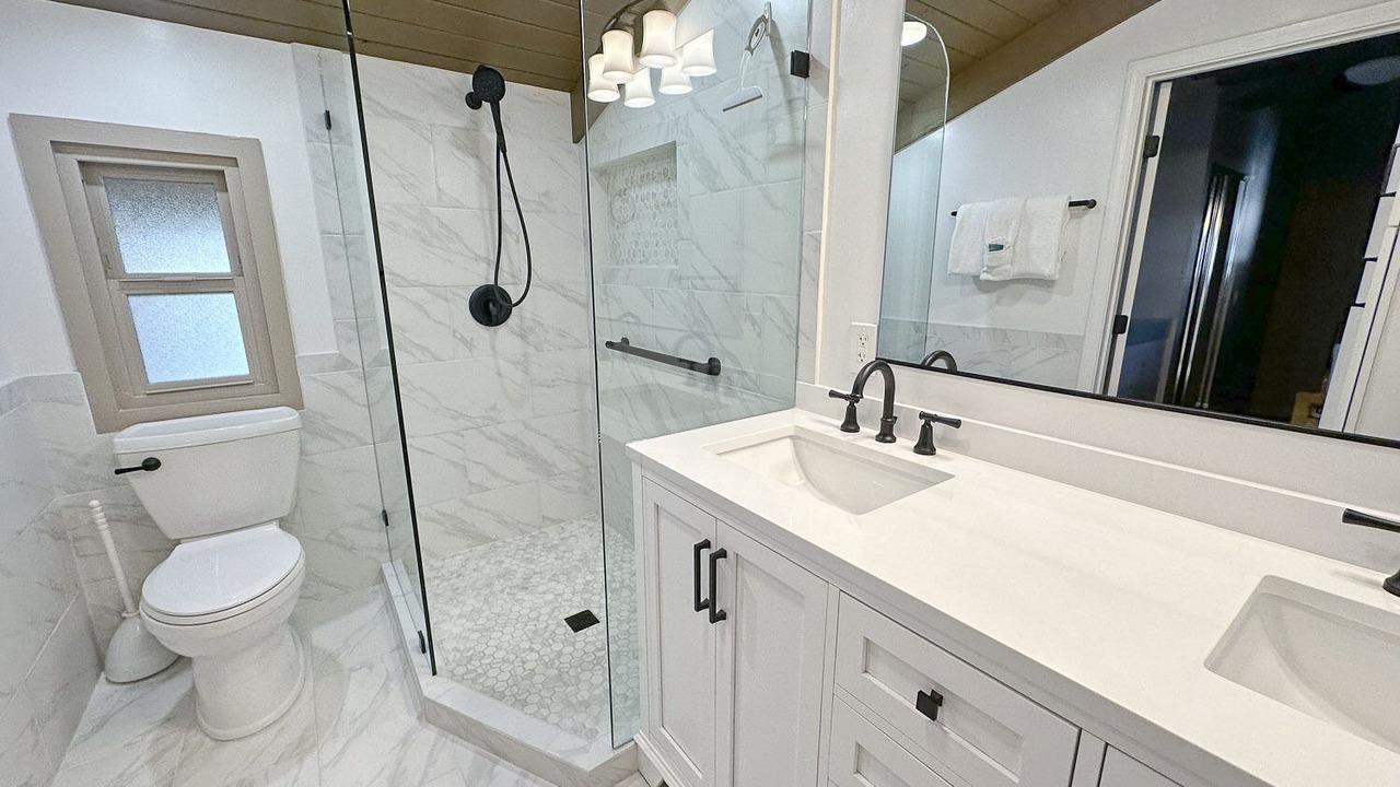 Photo of Bathroom in Kihei
