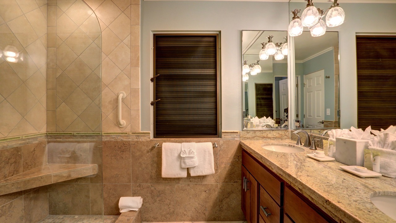 Photo of Bathroom in Wailea