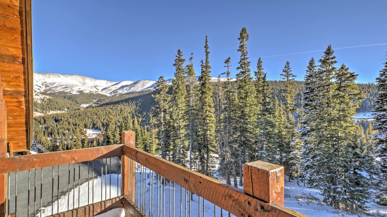 Photo of Patio Balcony in Quandary Village