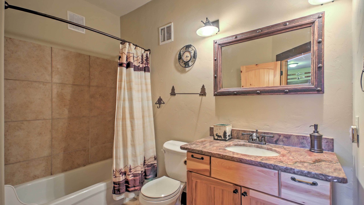 Photo of Bathroom in Quandary Village
