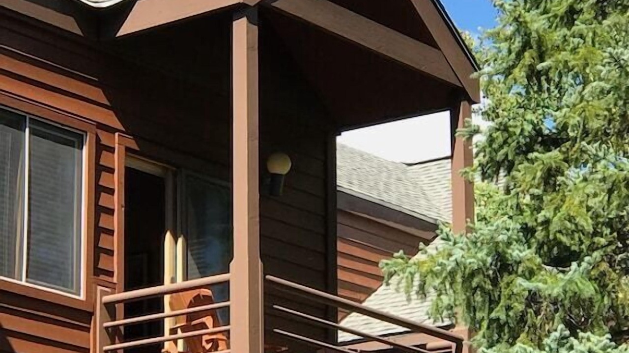 Photo of Patio Balcony in Four O'Clock