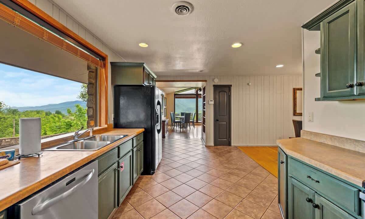 Photo of Kitchen in Chalet Village