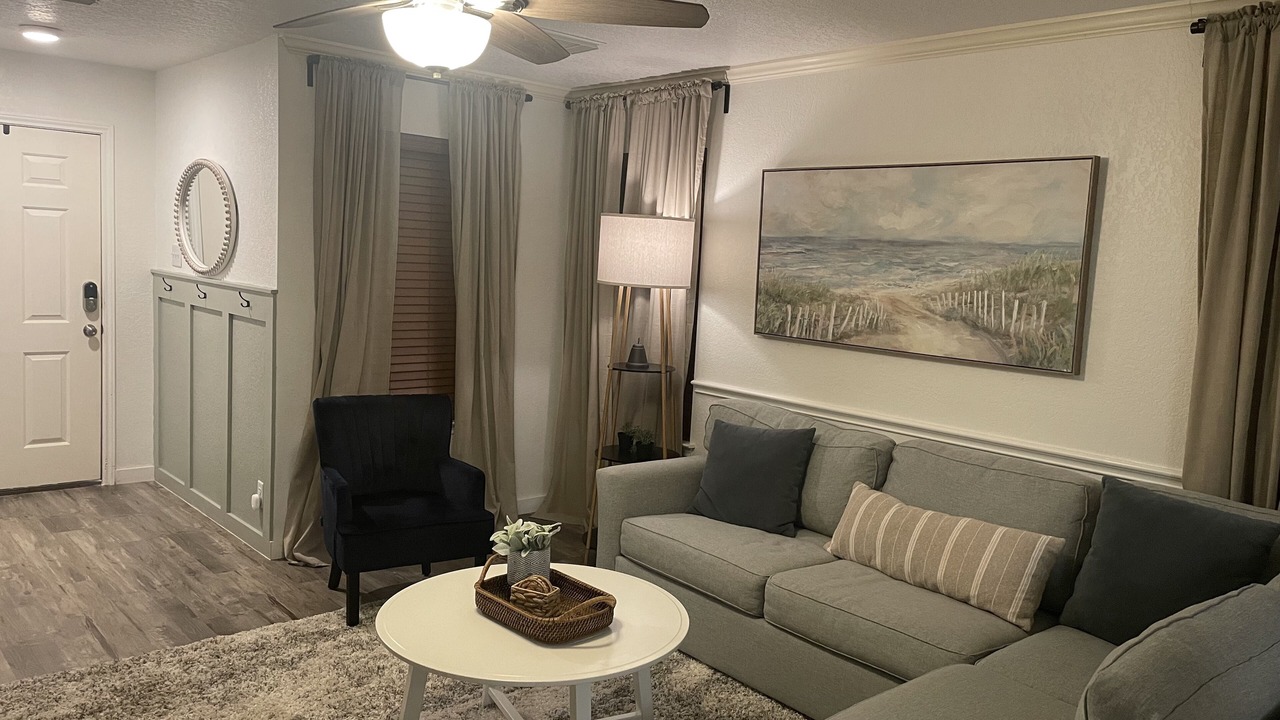 Photo of Livingroom in West San Antonio