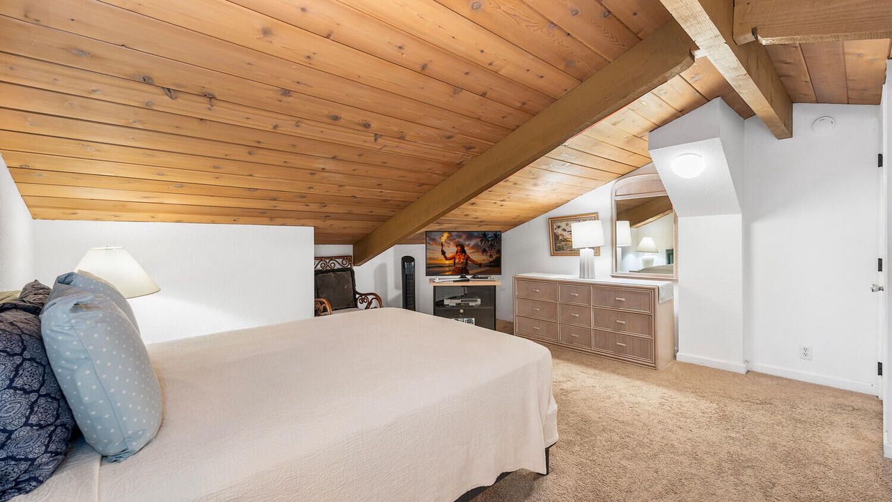 Photo of Bedroom in Kahaluu-Keauhou