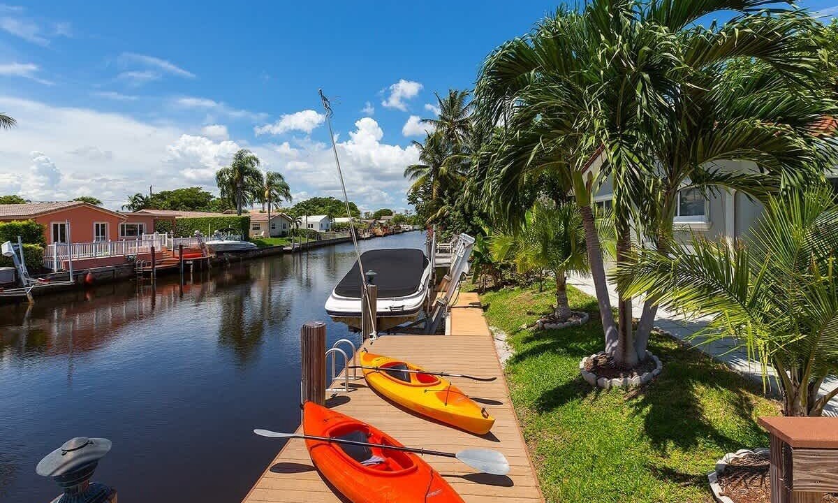 Photo of Others in Coral Ridge Isles