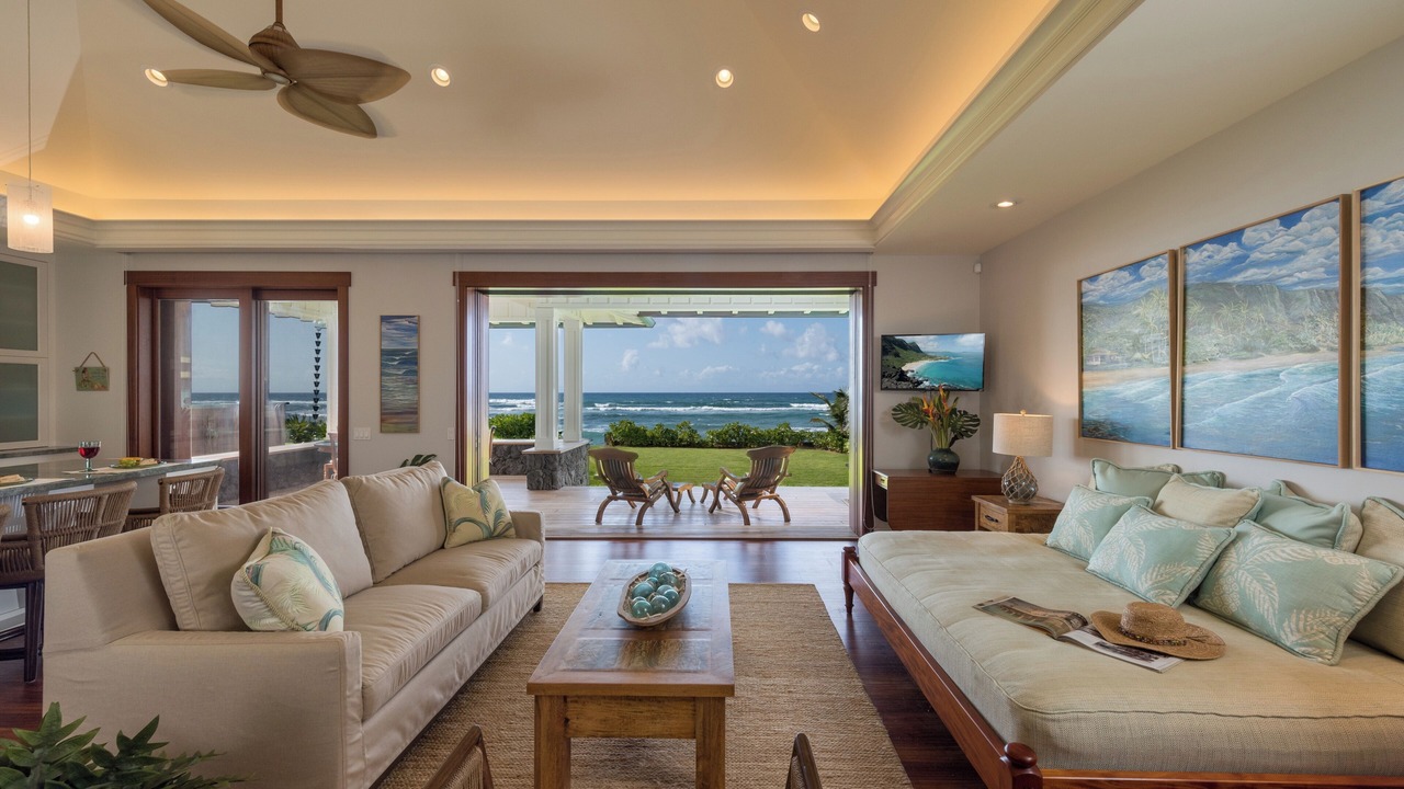 Photo of Livingroom in Mokuleia