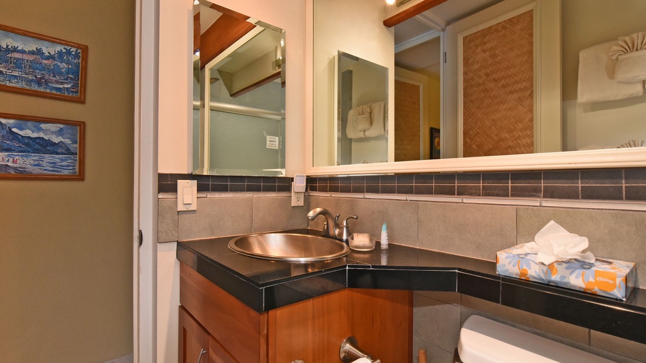 Photo of Bathroom in Napili