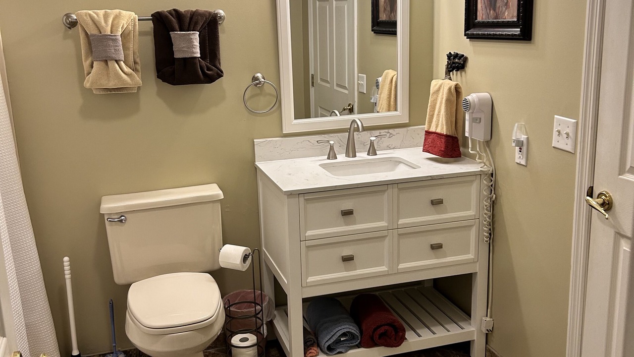 Photo of Bathroom in Chalet Village