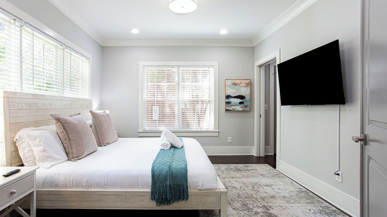 Photo of Bedroom in Piedmont Heights