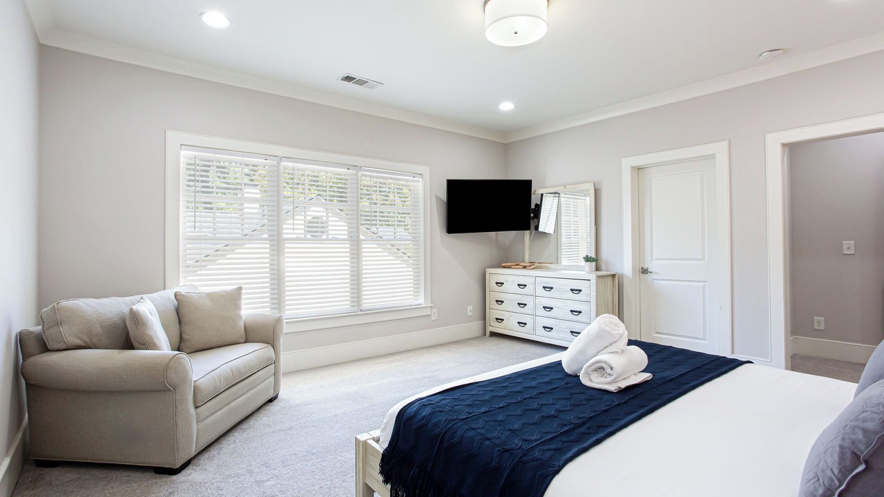 Photo of Bedroom in Piedmont Heights