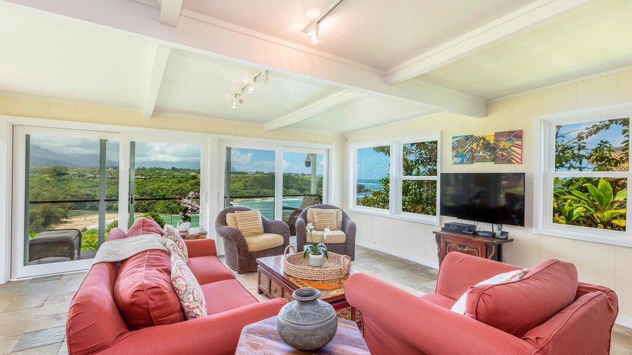 Photo of Bedroom in Kalihiwai