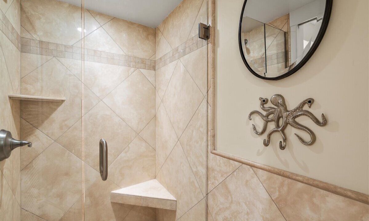 Photo of Bathroom in Honokowai