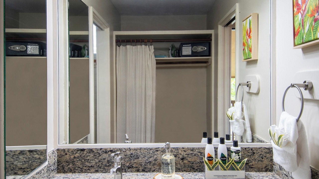 Photo of Bathroom in Hana