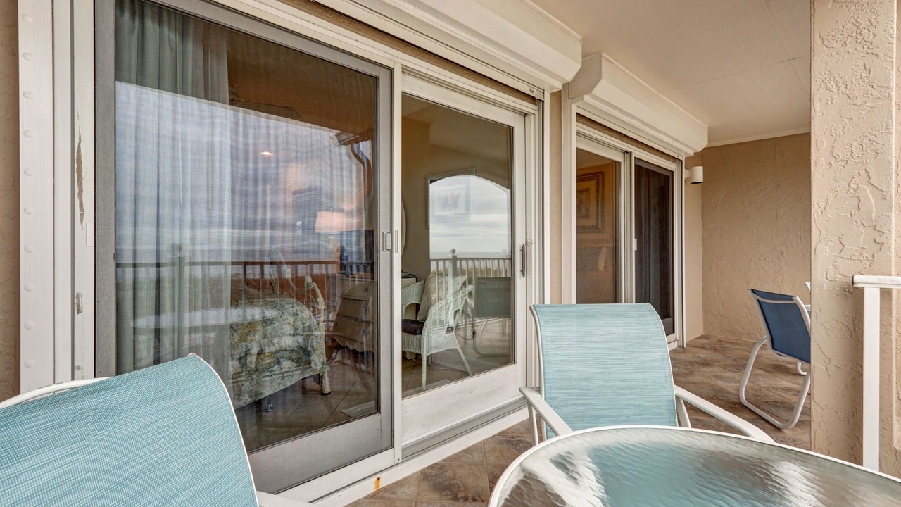 Photo of Patio Balcony in American Beach