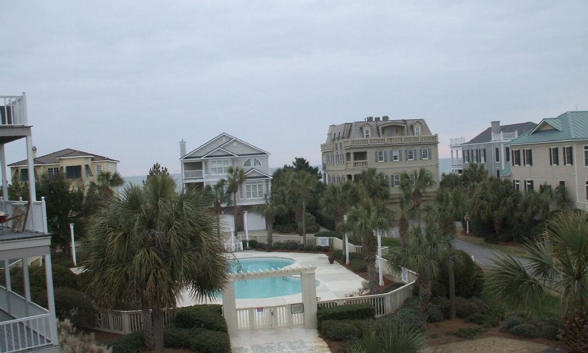 Photo of Patio Balcony in Litchfield by the Sea