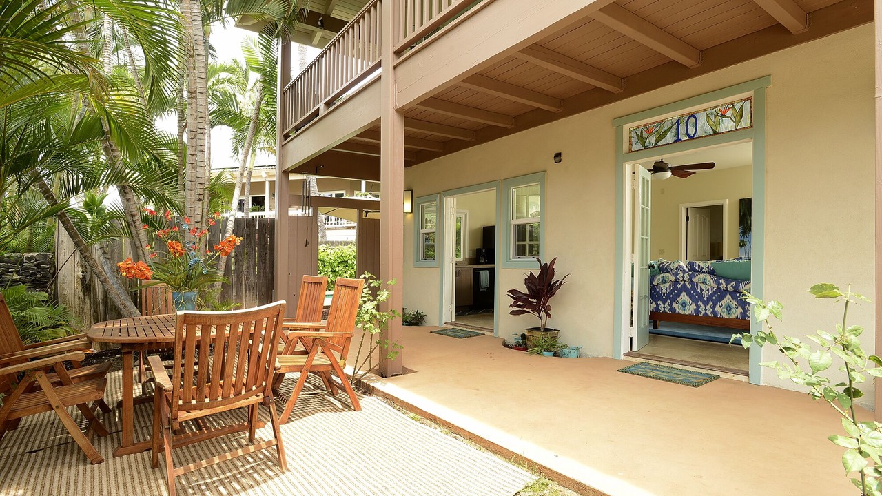 Photo of Outdoor in Historic Lahaina Front Street