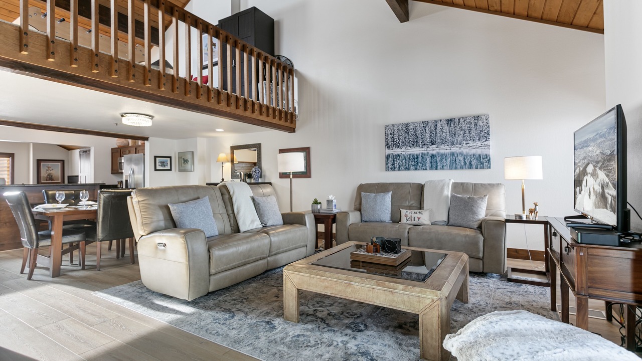 Photo of Livingroom in Deer Valley