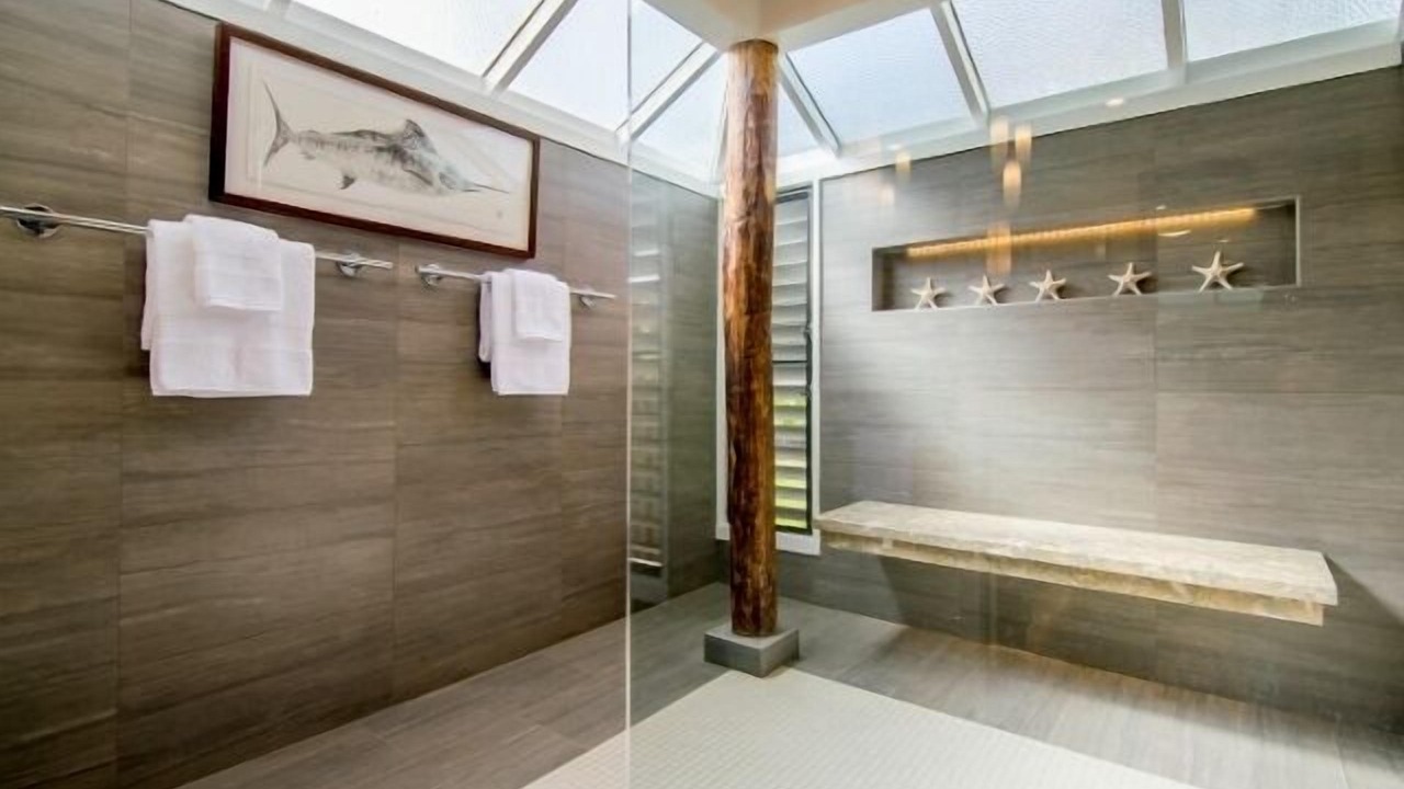 Photo of Bathroom in Napili