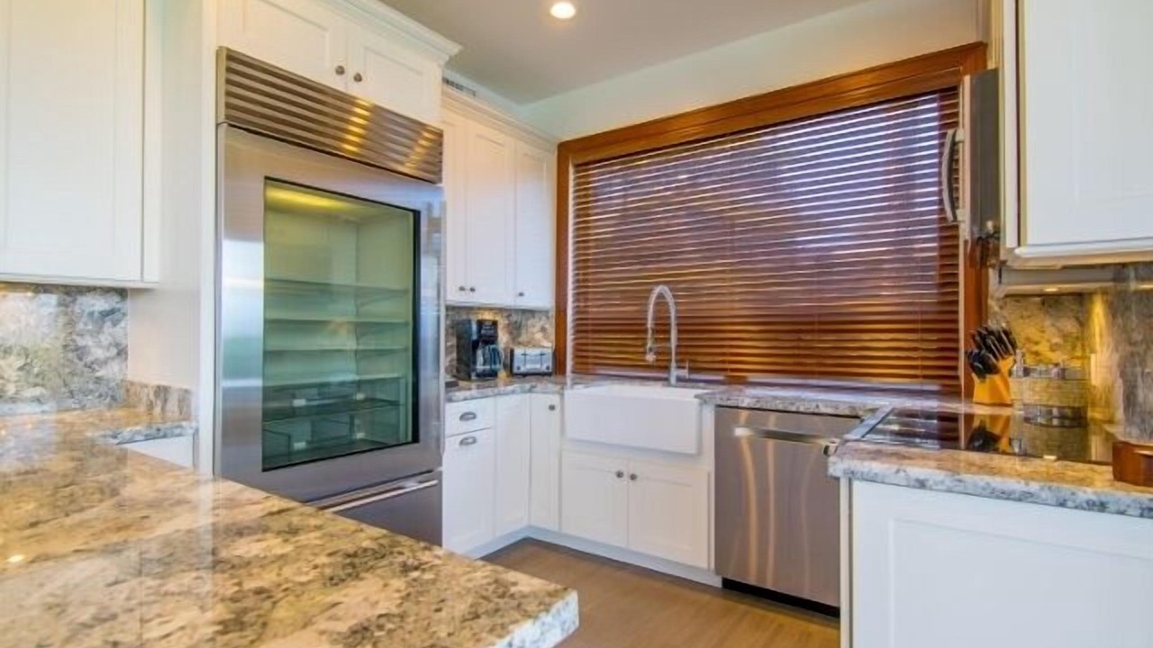 Photo of Kitchen in Napili